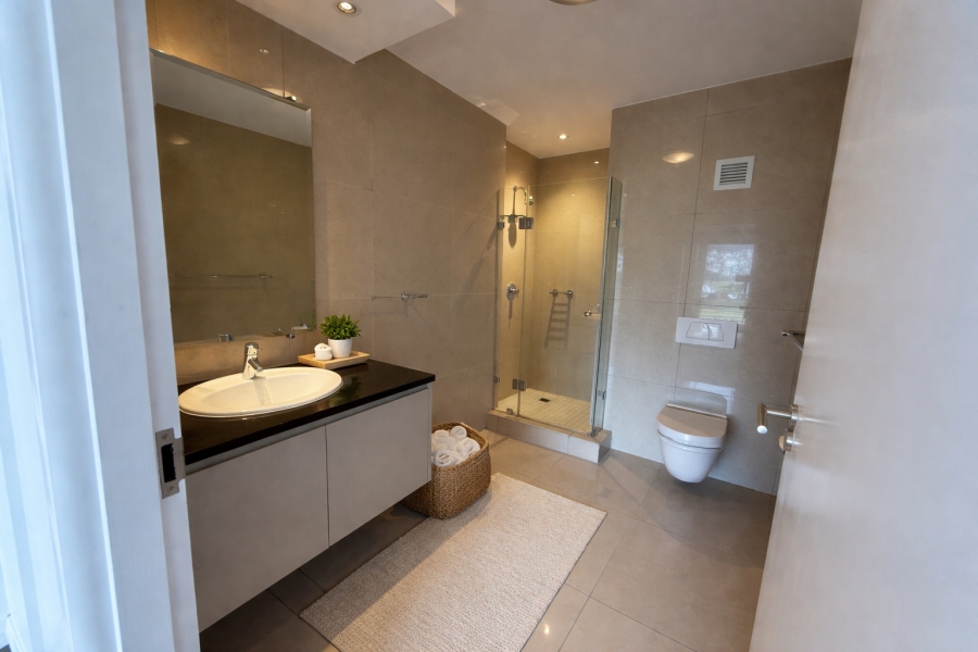 2 Bedroom Property for Sale in Mouille Point Western Cape